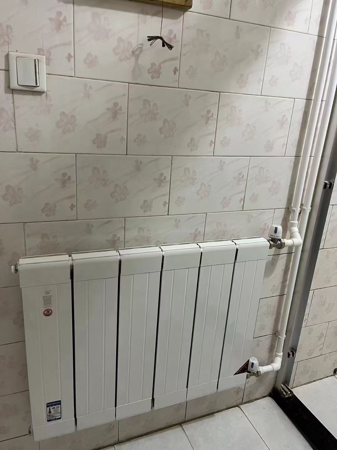 夏星散热器:专注家装零售暖气片的研发与生产.#暖气片