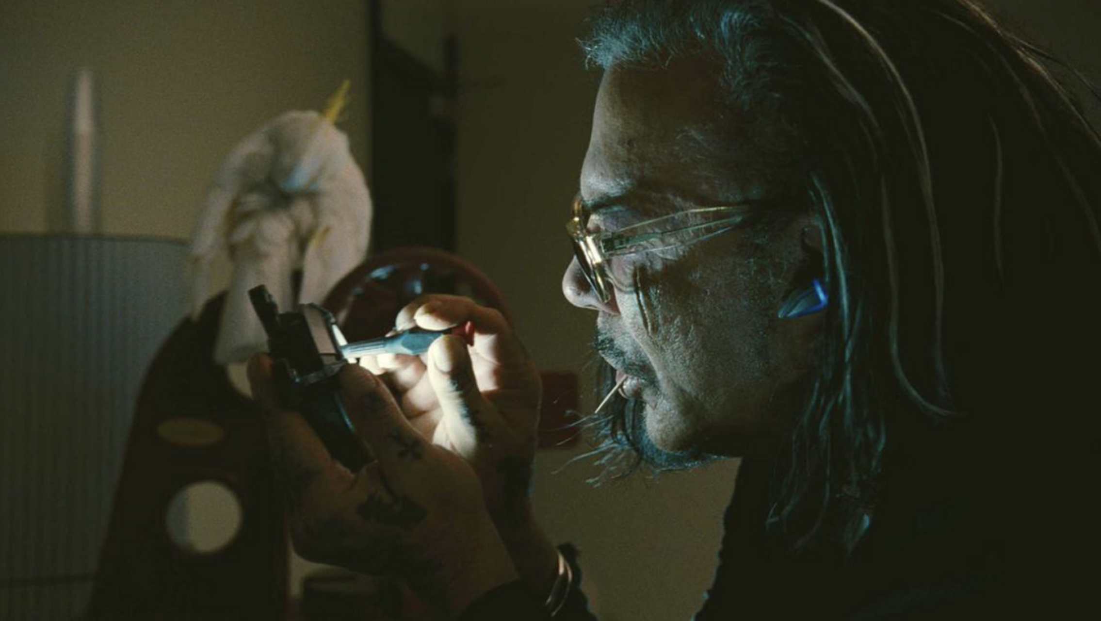 影评# 此前米基·洛克曾在ins上公然吐槽漫威电影是垃圾,一度引发不