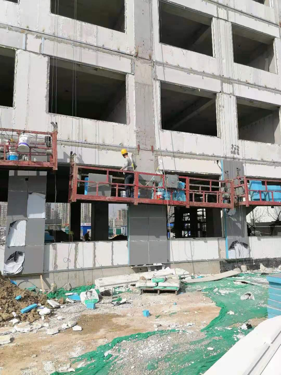 北京出租电动吊篮租赁,我公司有多电动吊篮租赁,安全可靠.