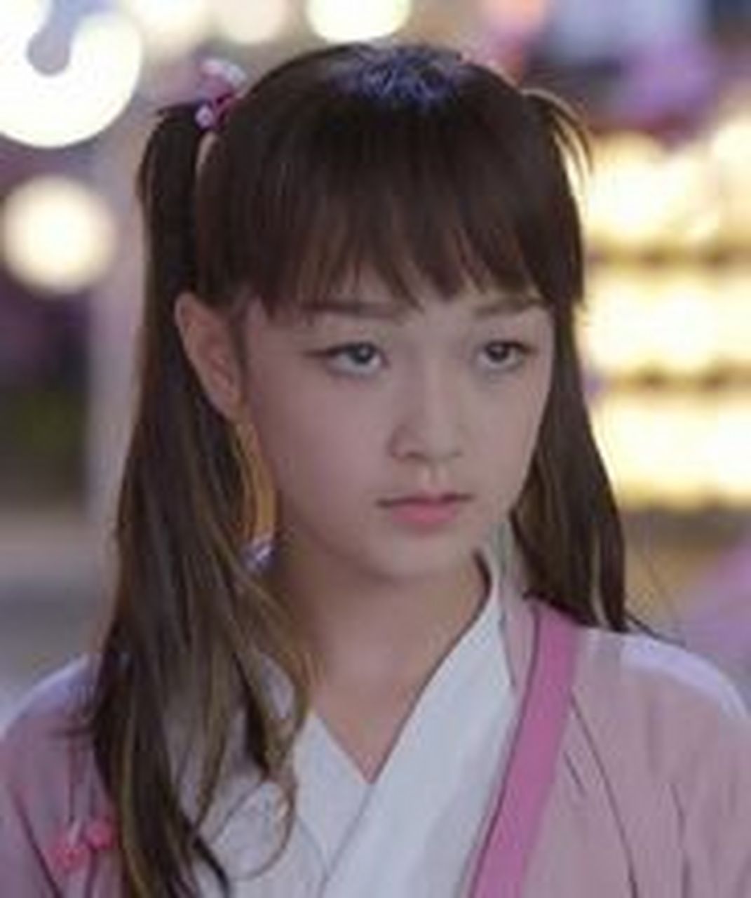 舞法天女之绚彩归来 夏咪 拜尔娜·艾尼瓦尔饰,配音:叶芳 朵蜜天女