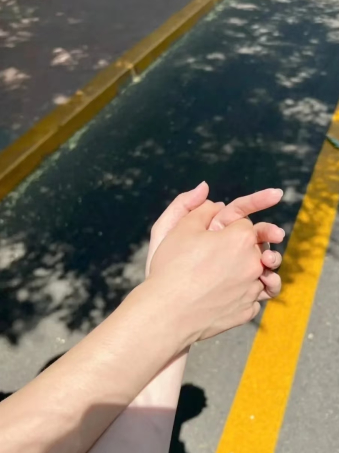 靠自己赚到大钱的男人,是不可能被一个女人的美色