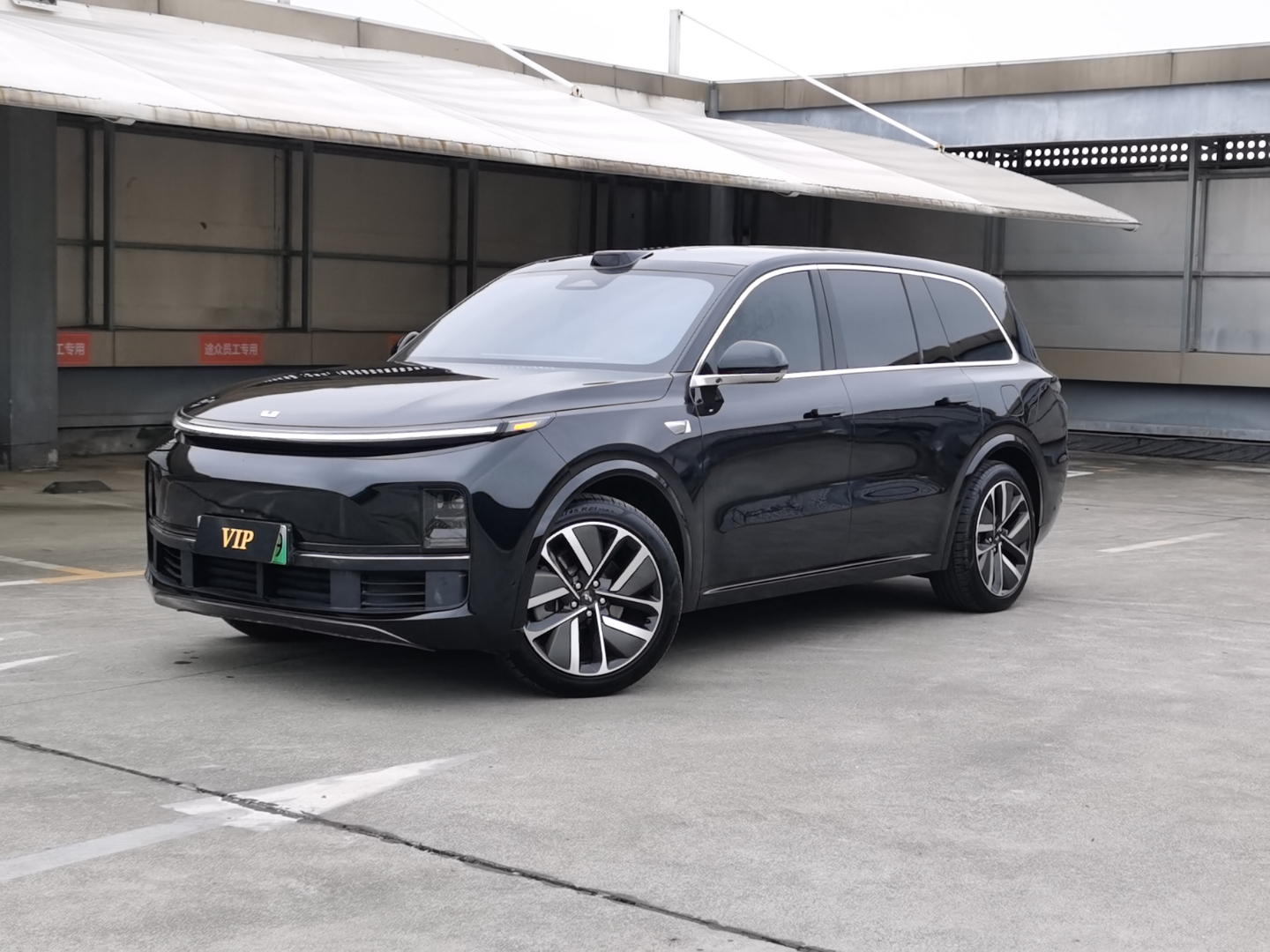 理想汽车# #理想l9# 理想ll9上牌日期:2023年5月 车辆车型:越野 
