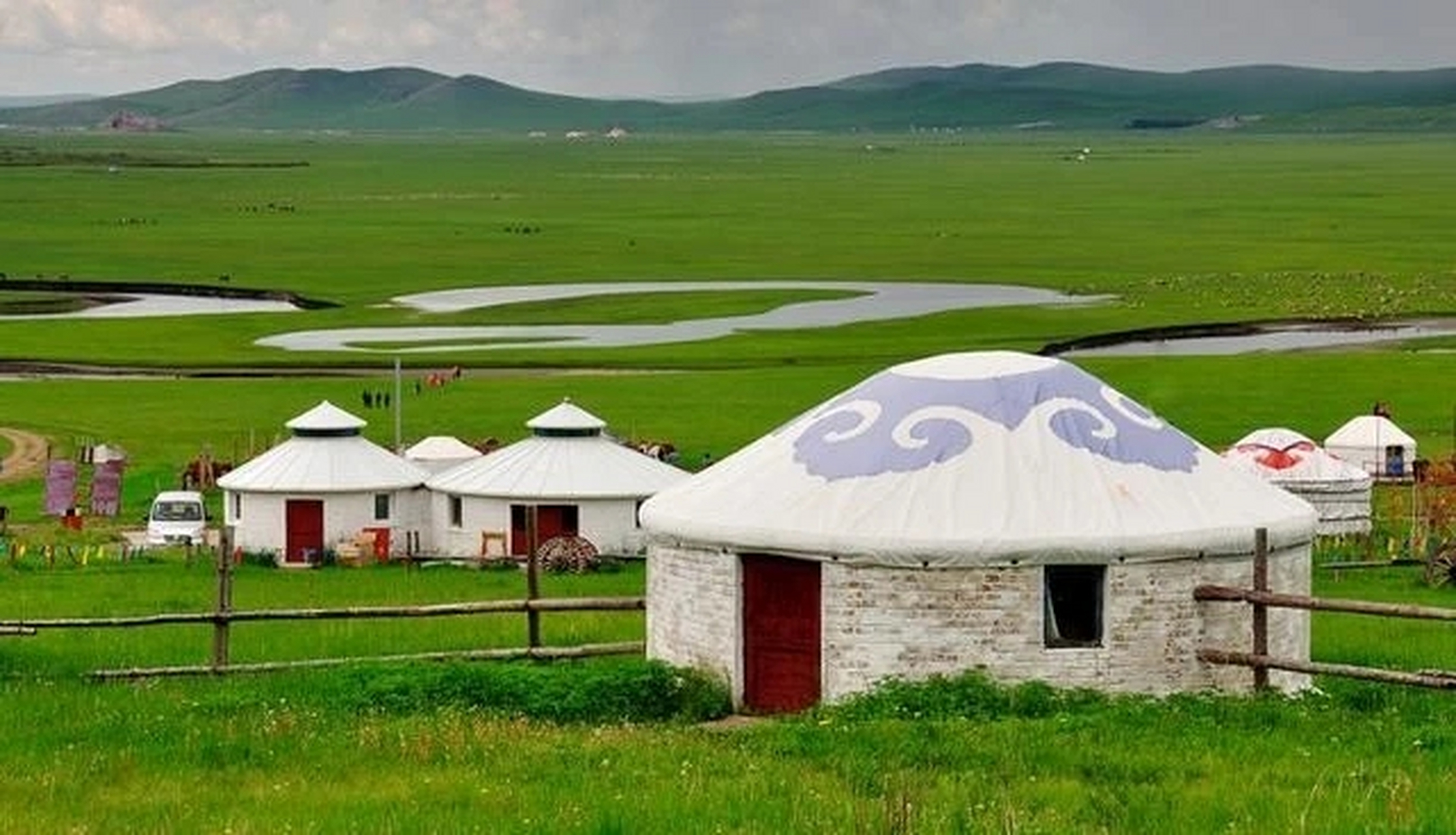 是蒙古族聚居地区,清朝时,为区别外蒙古,习惯上称为内蒙古