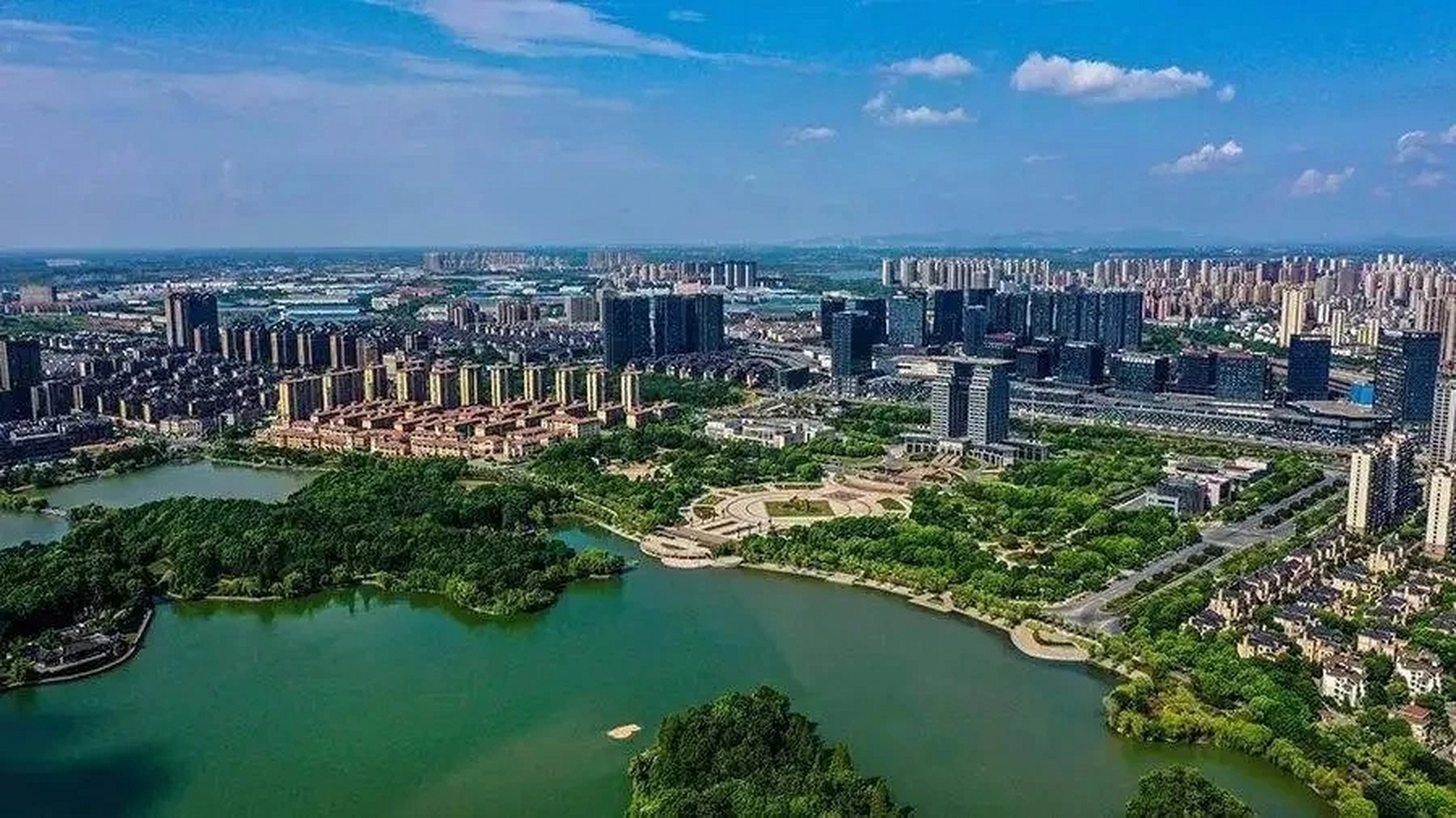 安徽省地名由来:以清朝时的安庆府(今安庆)和徽州府(今歙县)的头一字