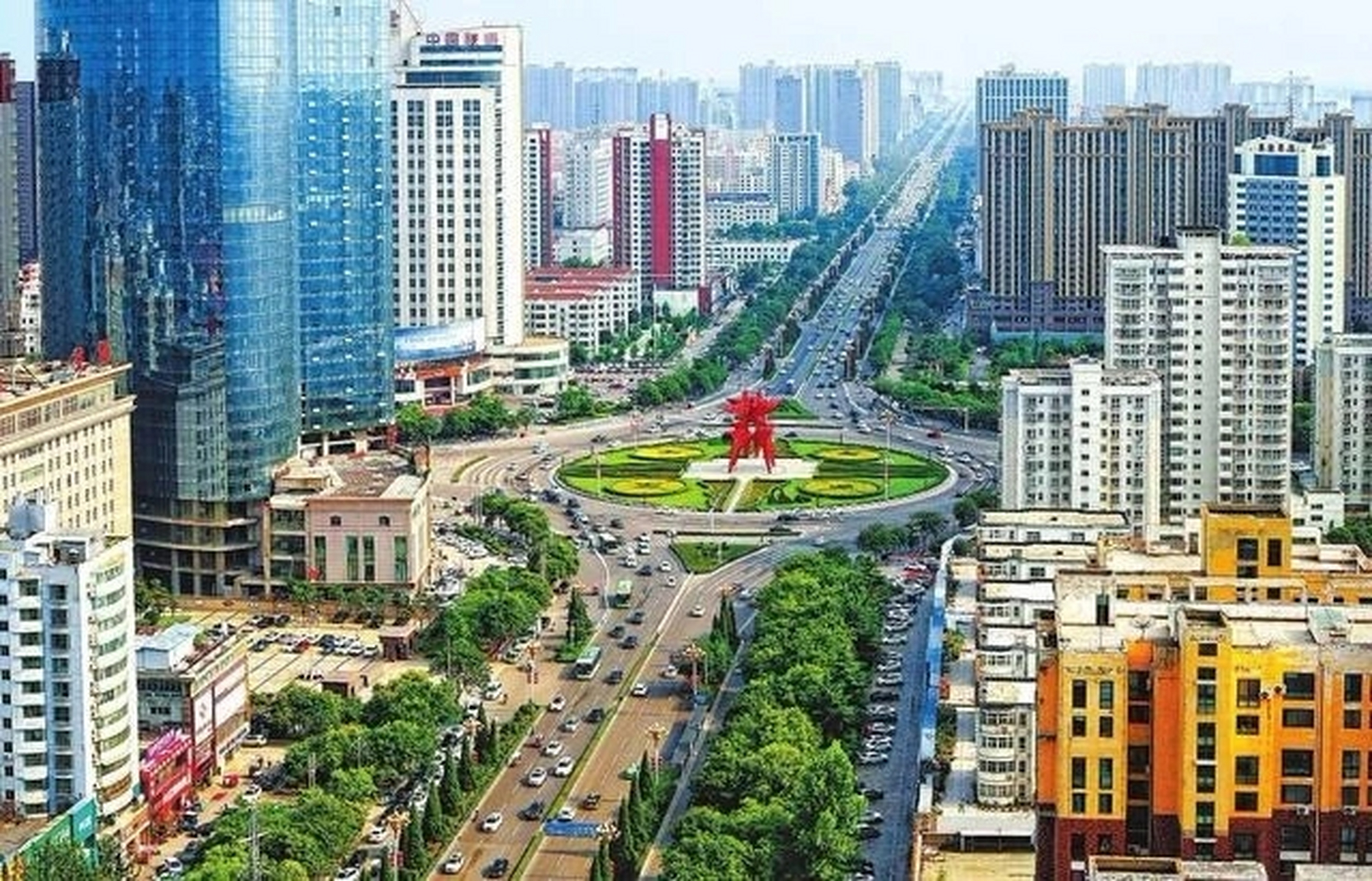 河南省地名由来:相对于黄河为南,主要部分在黄河以南,因为古代属豫州