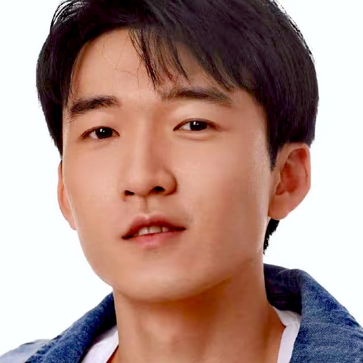 石云鹏在《小巷人家》里演的向鹏飞,把观众眼泪都骗光了