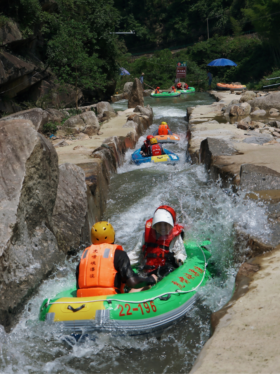 你有足够胆量去挑战杭州虎啸峡漂流吗?