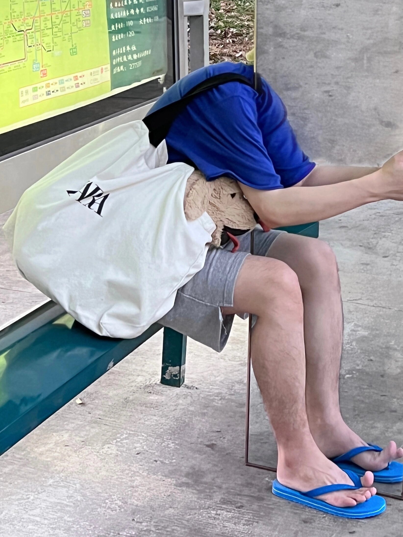 哇 !老兄,你这是怎么了嘛?你头呢?