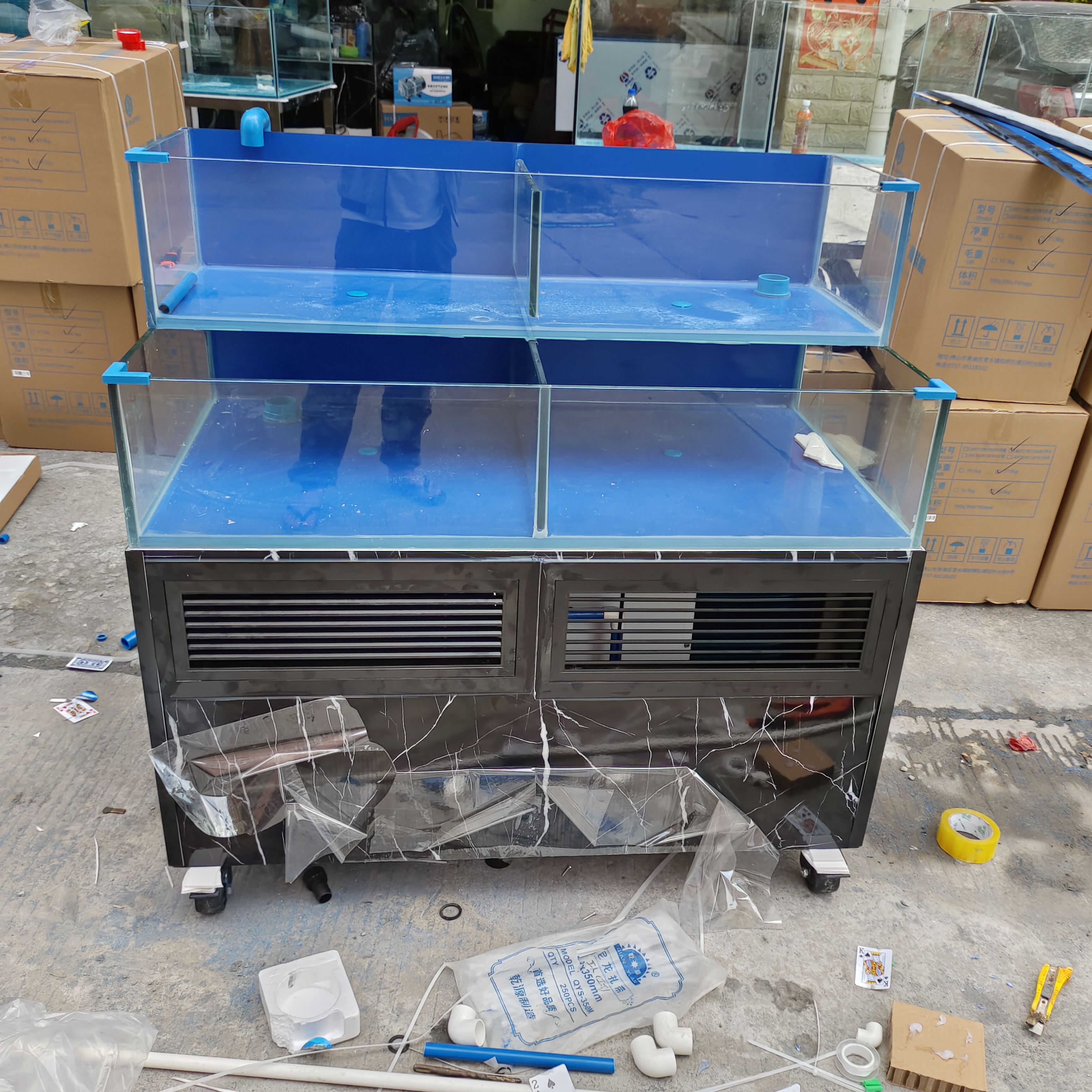 一体海鲜池怎么定制及安装方法