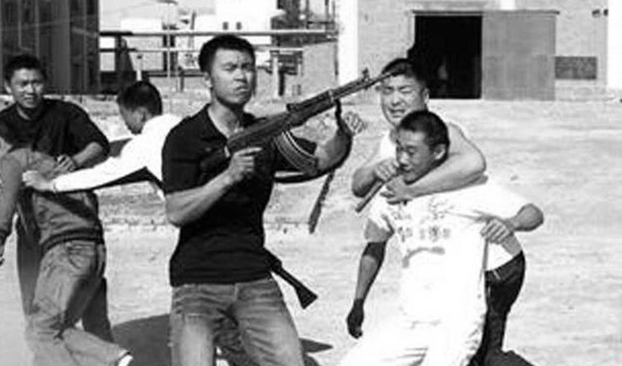 孔繁座,海南省澄迈县人,"新中国十大悍匪之一",在黑道上被称为"海南第