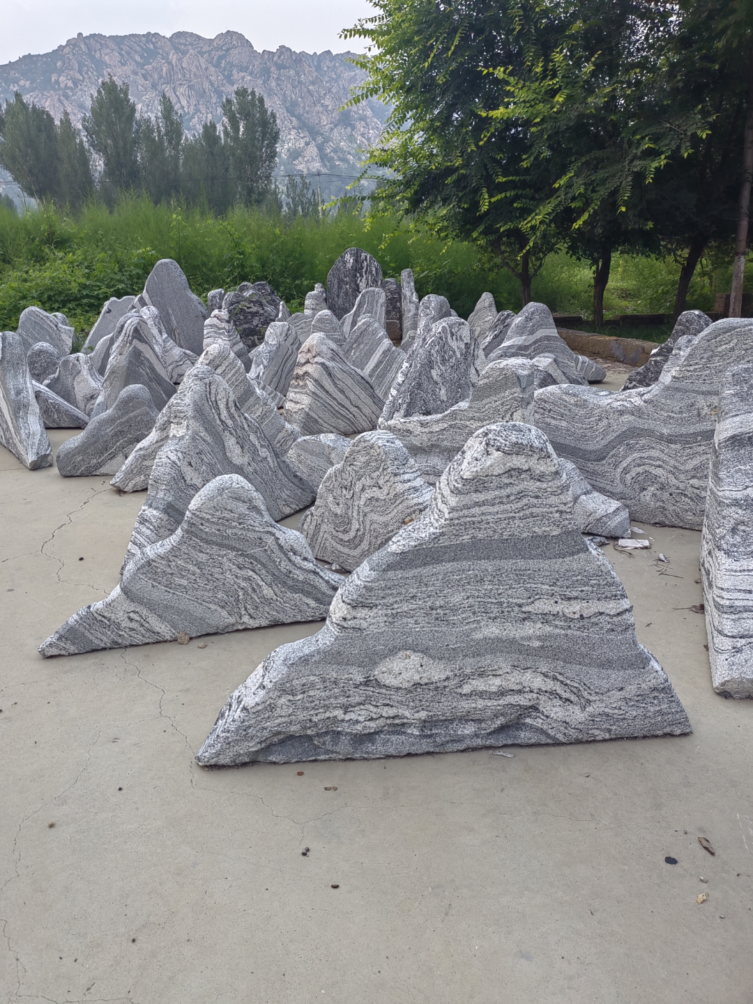 泰山石景观石切片石头的世界,自然的旋律,在这片宁静中,找到了心灵的