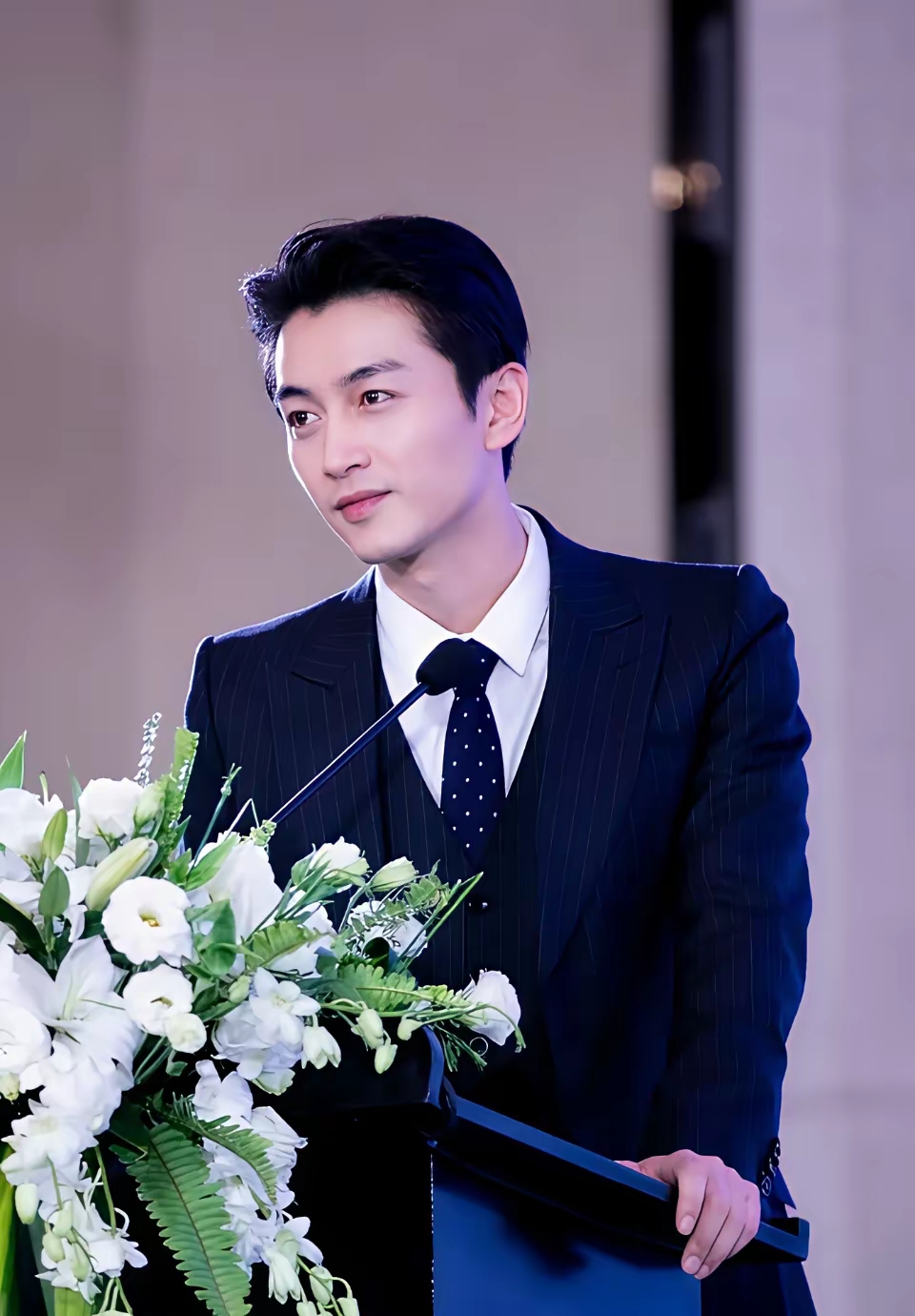 37的陈晓用亲身经历告诉大家一个道理, 多读书真的有用, 陈晓是正儿八