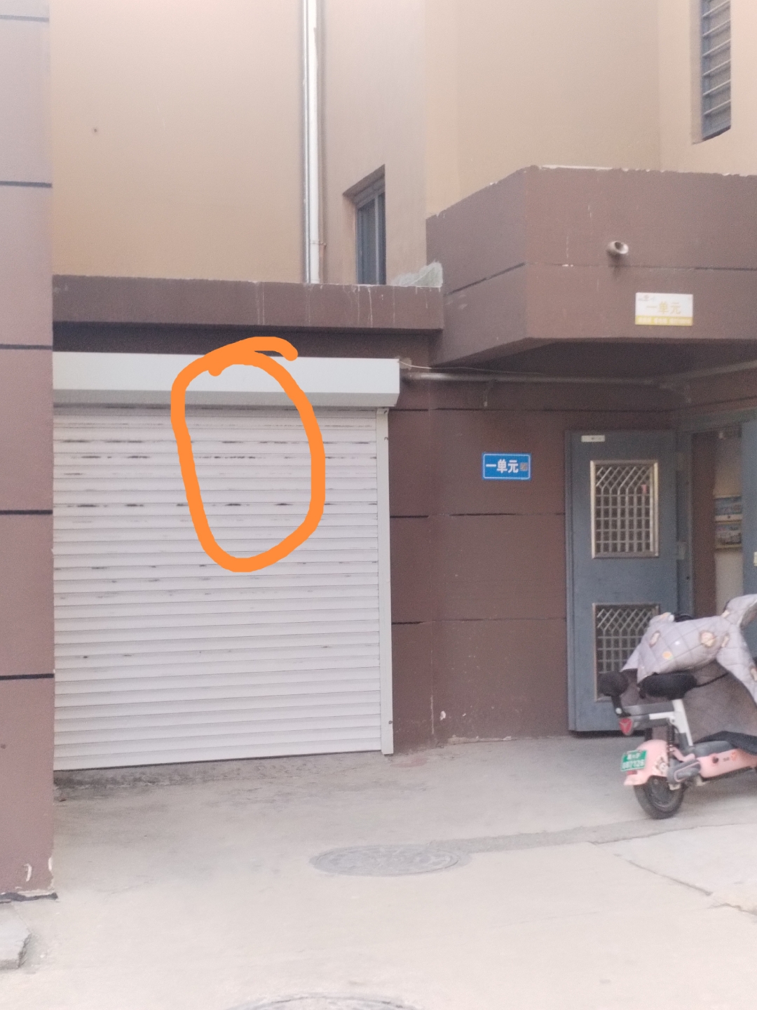 保定市博野县:锦绣花园小区私拆乱建屡禁不止   违建房屋不仅侵占了