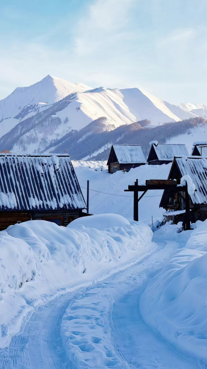 "丨喀纳斯禾木· 雪景  (  喀纳斯禾木的冬季静谧,雪白,一尘不染犹如
