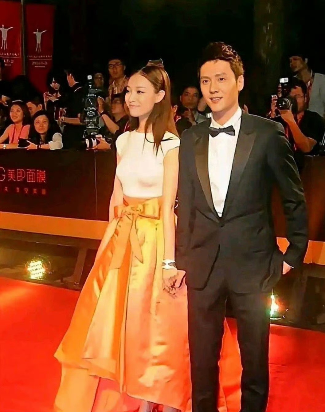 倪妮和冯绍峰什么时候这么亲密了