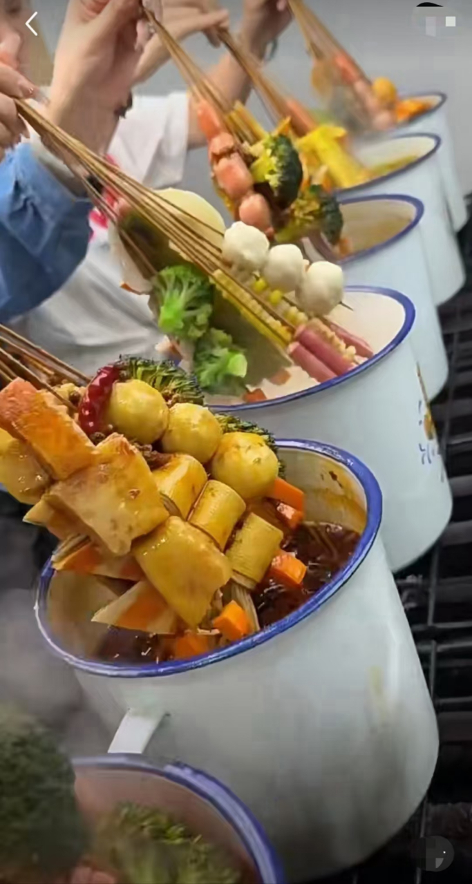 茶缸串串哪里教? 串串香去哪学? 去哪学小吃技术?