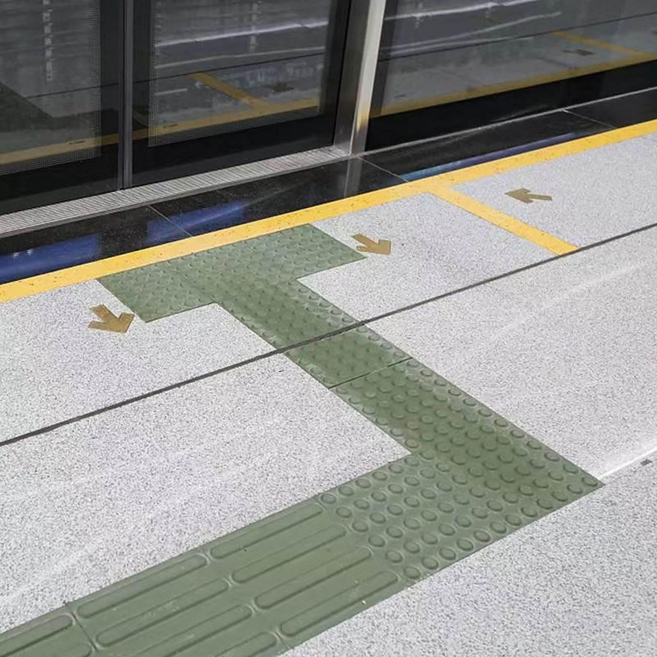 湖北宜昌盲道砖生产厂家