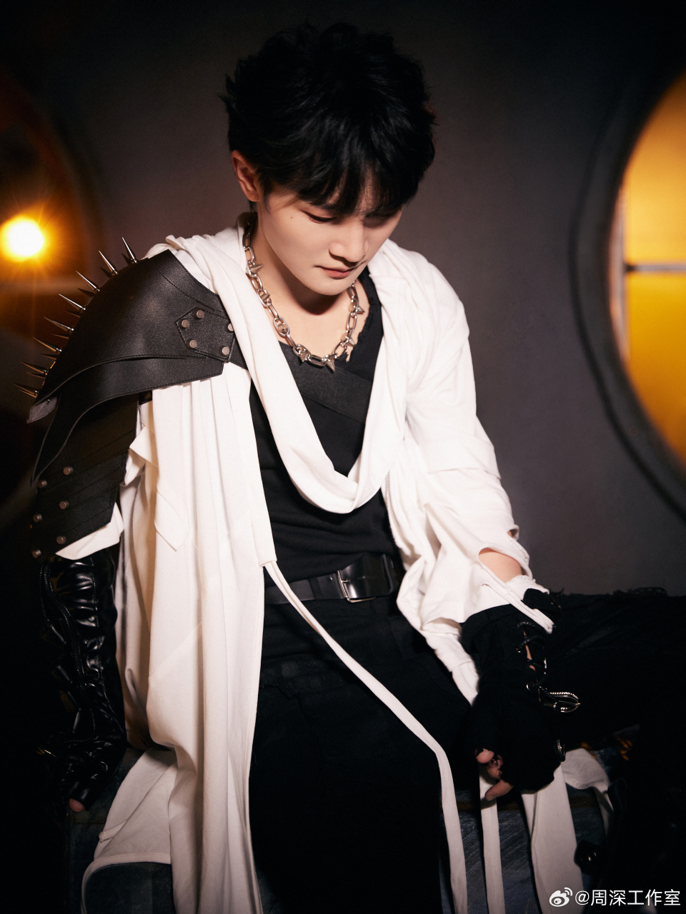 百度好高级:一下是有百度自动写动态~周深出道九年,感觉时光飞逝.