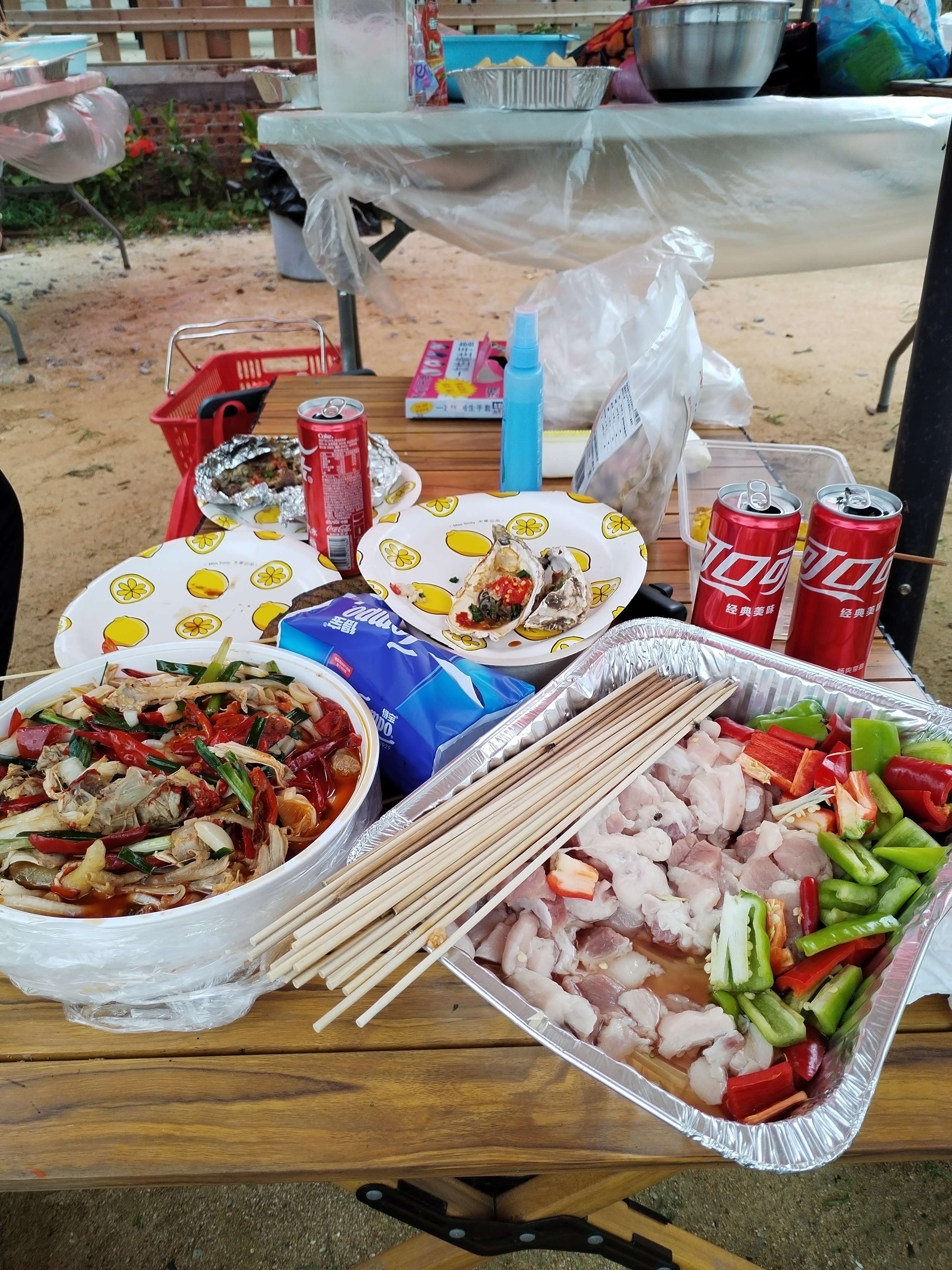 休闲假日,农场烧烤!