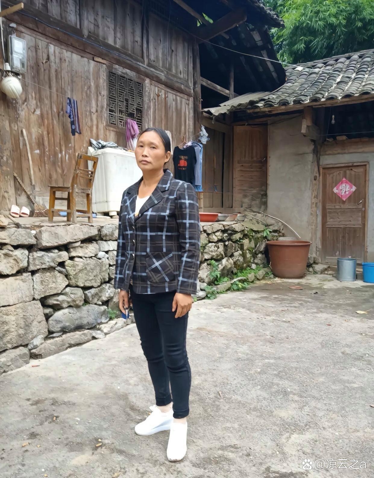 三年后,我已在中原大地展示自己的能力,开着自己的