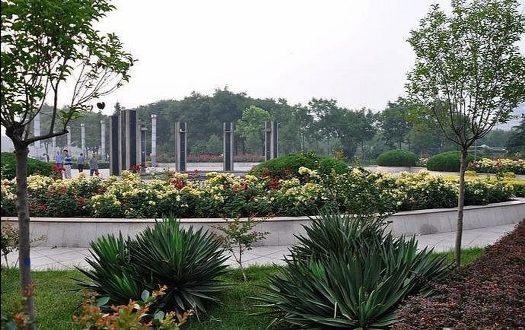 [鲜花]河南省安阳易园[鲜花]         安阳易园占地面积32.