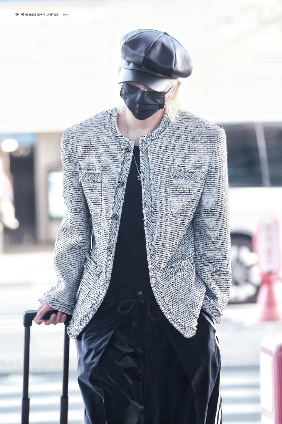 蔡徐坤最新机场图.