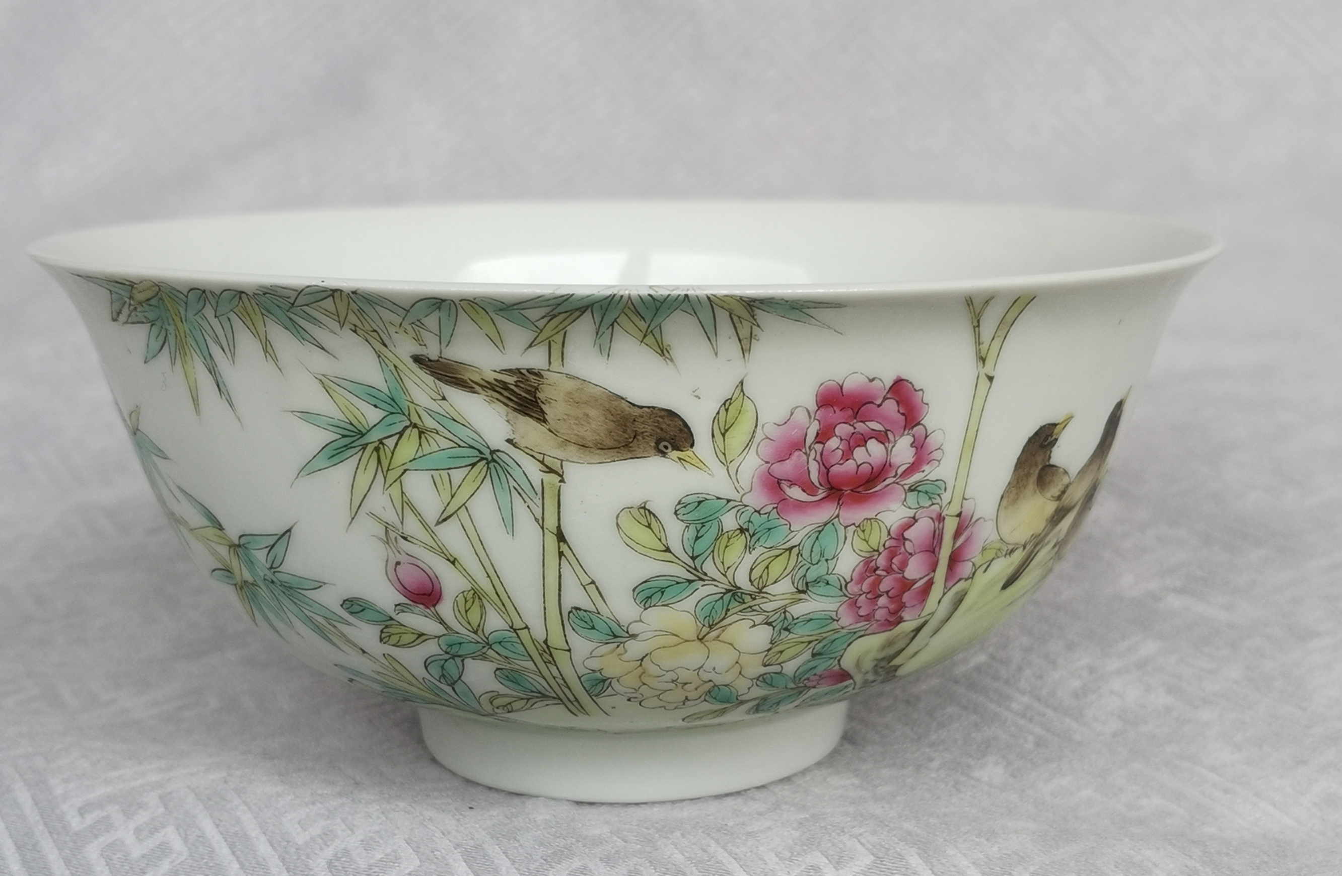 雍正御制珐琅彩竹雀碗