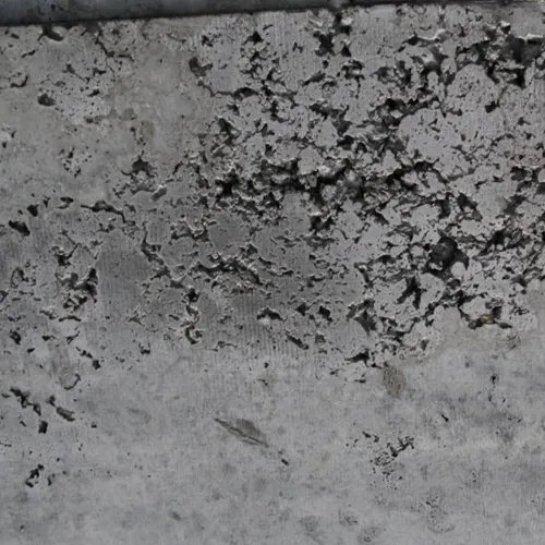 混凝土麻面造成的原因可以归纳为以下几点: