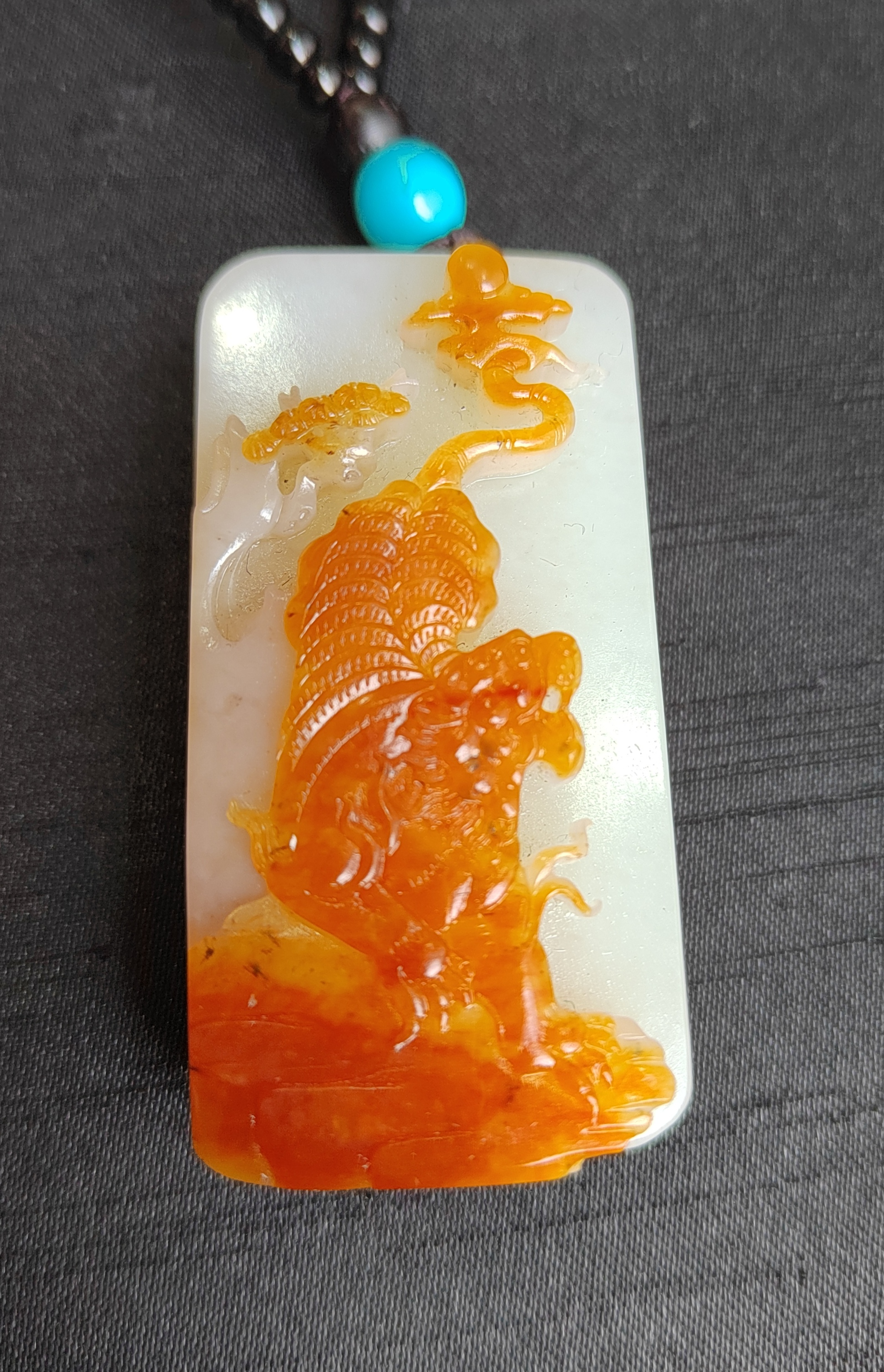 💎 独特玉石吊坠,舞动传统韵味 💃  🌸 这款玉石吊坠,简直美到