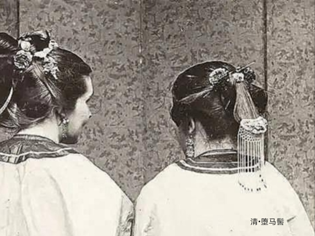 四位文人笔下的“女人”：各有见地的生命画像