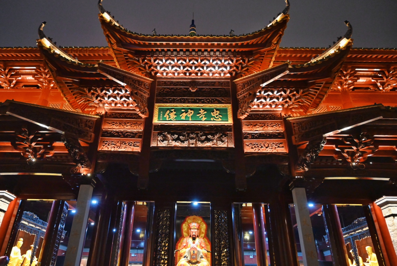 【南昌】万寿宫历史文化街区,珠宝街,胜利路汇聚了大量的人流,南昌特