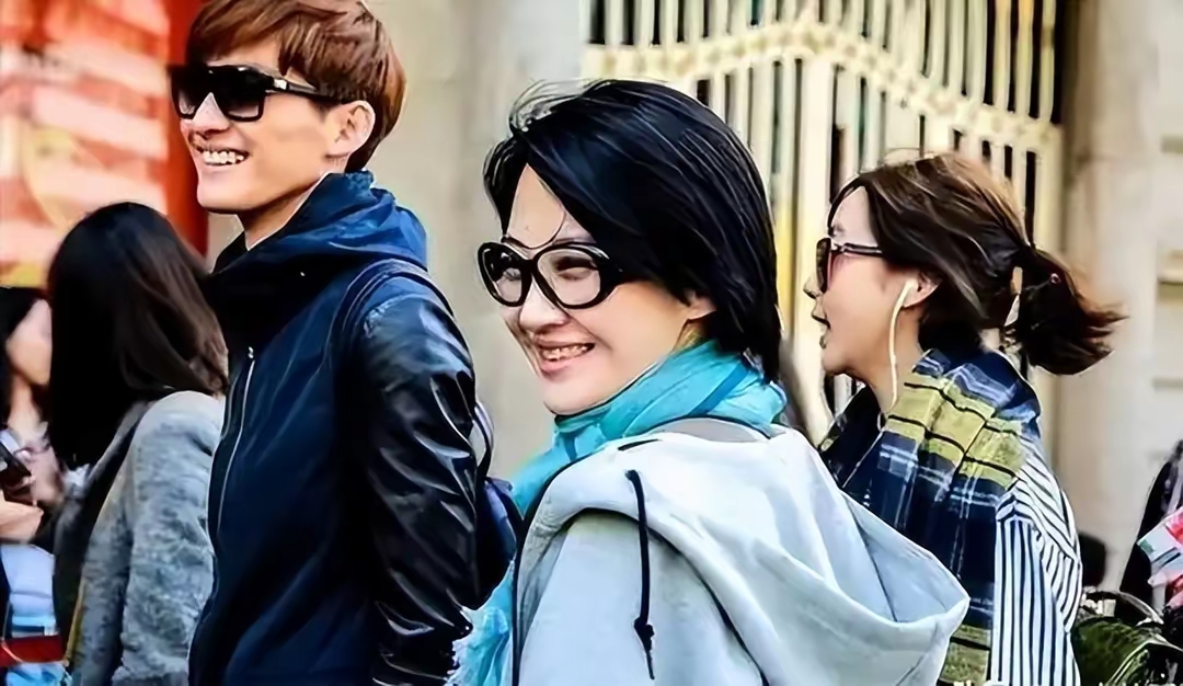 她一生 "风流成性,老少通吃",撩汉无数,现如今56