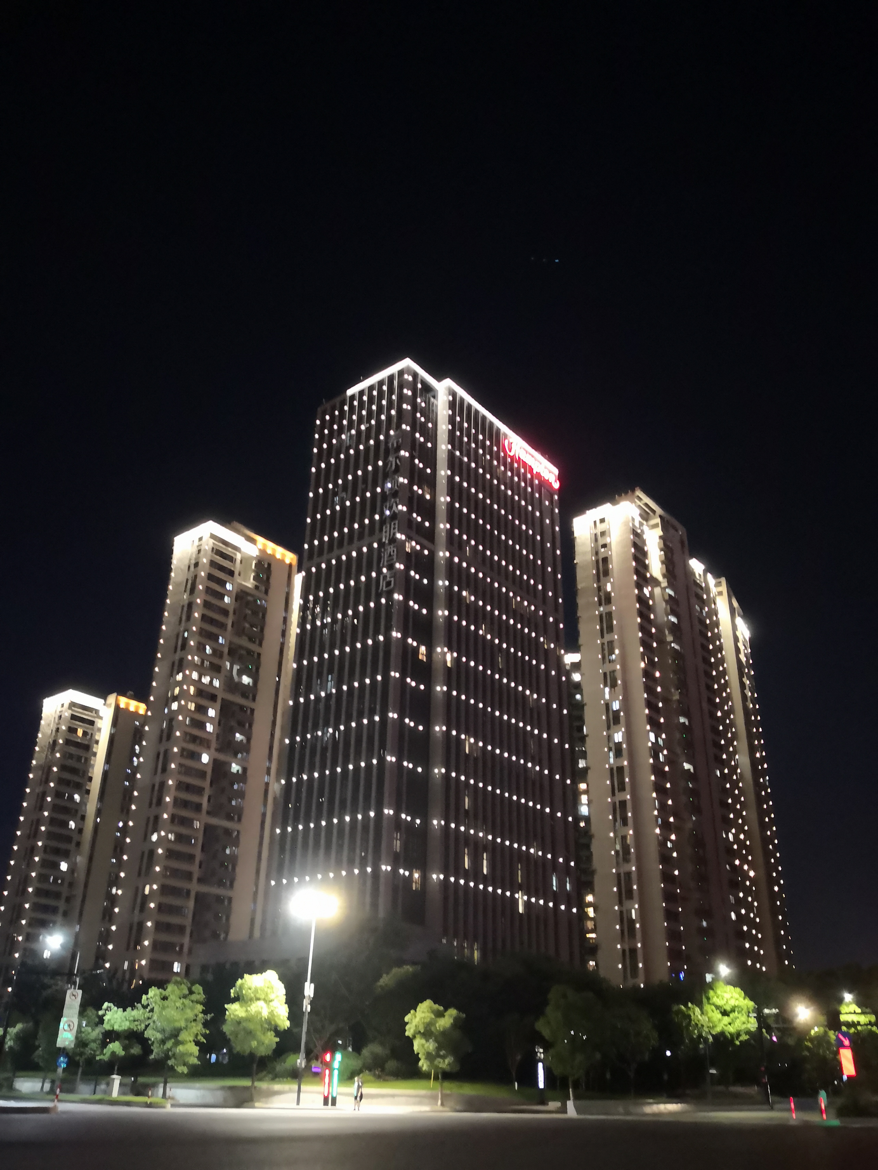 宁波奥体中心夜景图片