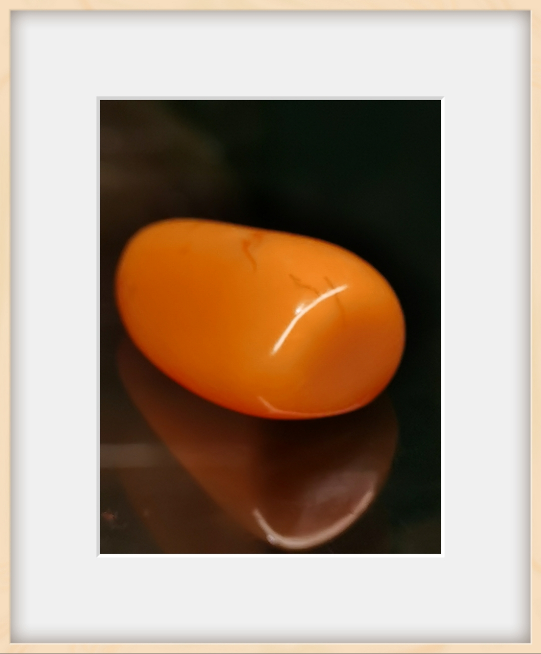 橘皮红田黄石是一种非常稀有的石种,主要产于上坂和中坂.