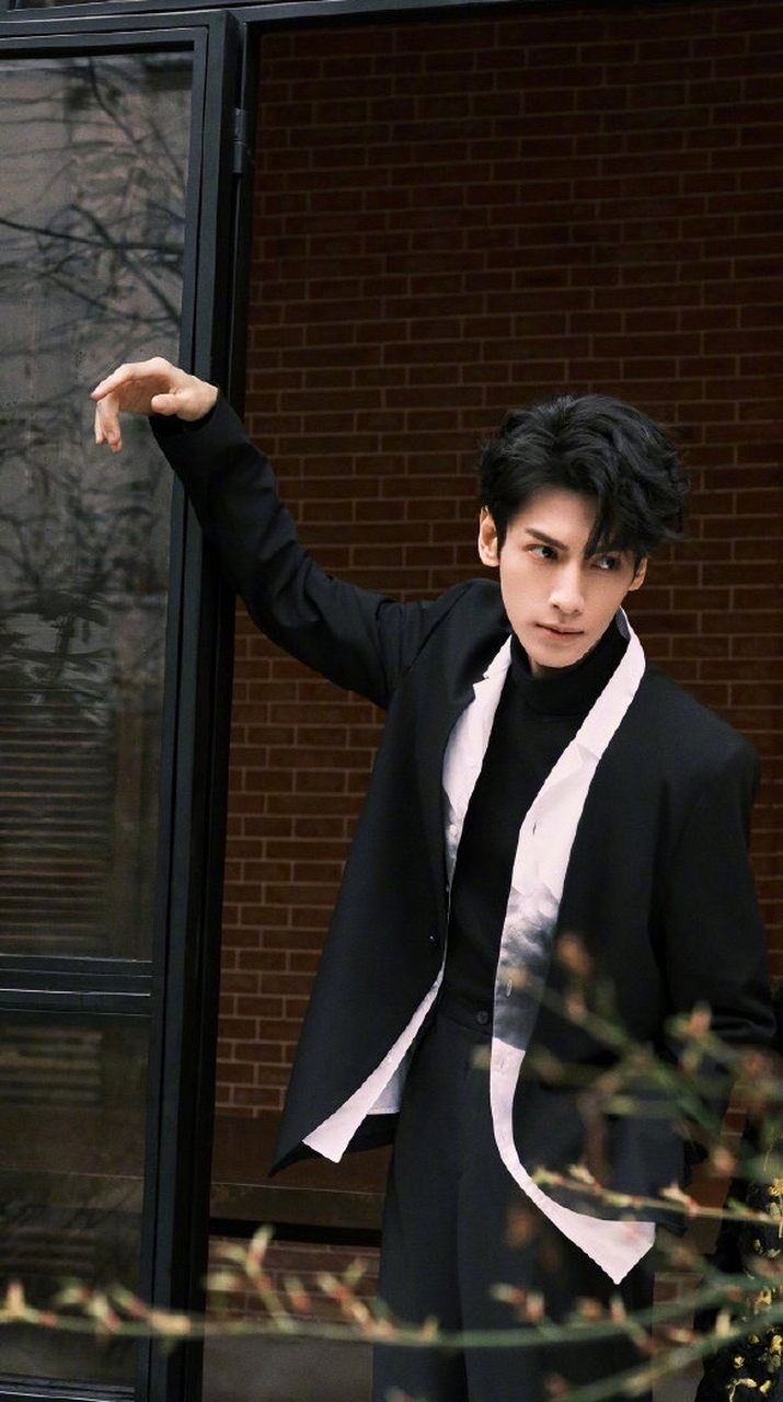 罗云熙心跳源计划# [鲜花]#罗云熙周小山#