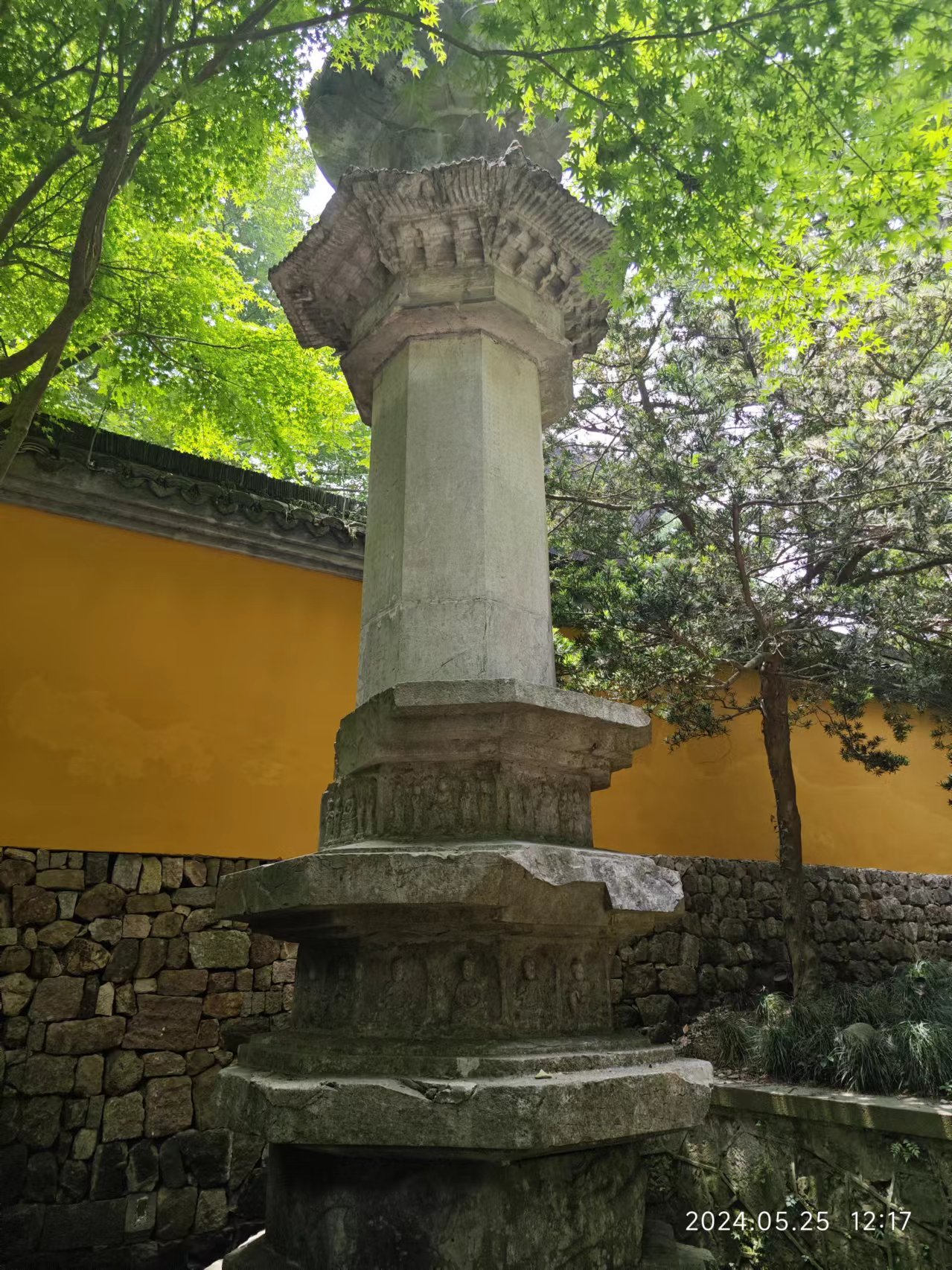千年古刹灵隐寺---两经幢 都说灵隐寺香火旺,祈福许愿最灵了,来了才