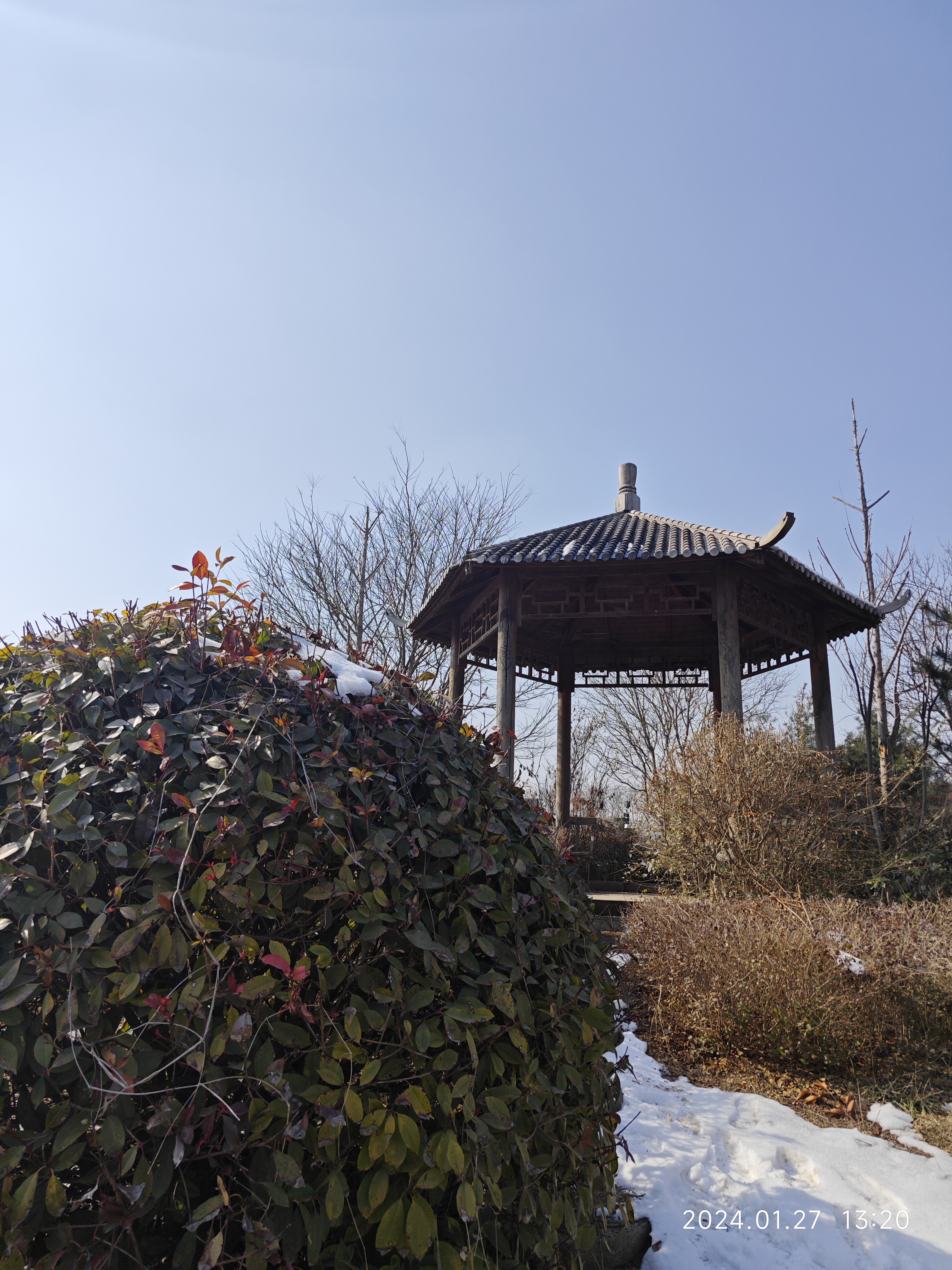 庆安寺塔,又叫镇风宝塔,塔始建于唐,又毁于宋朝,它经历了佛教的兴盛