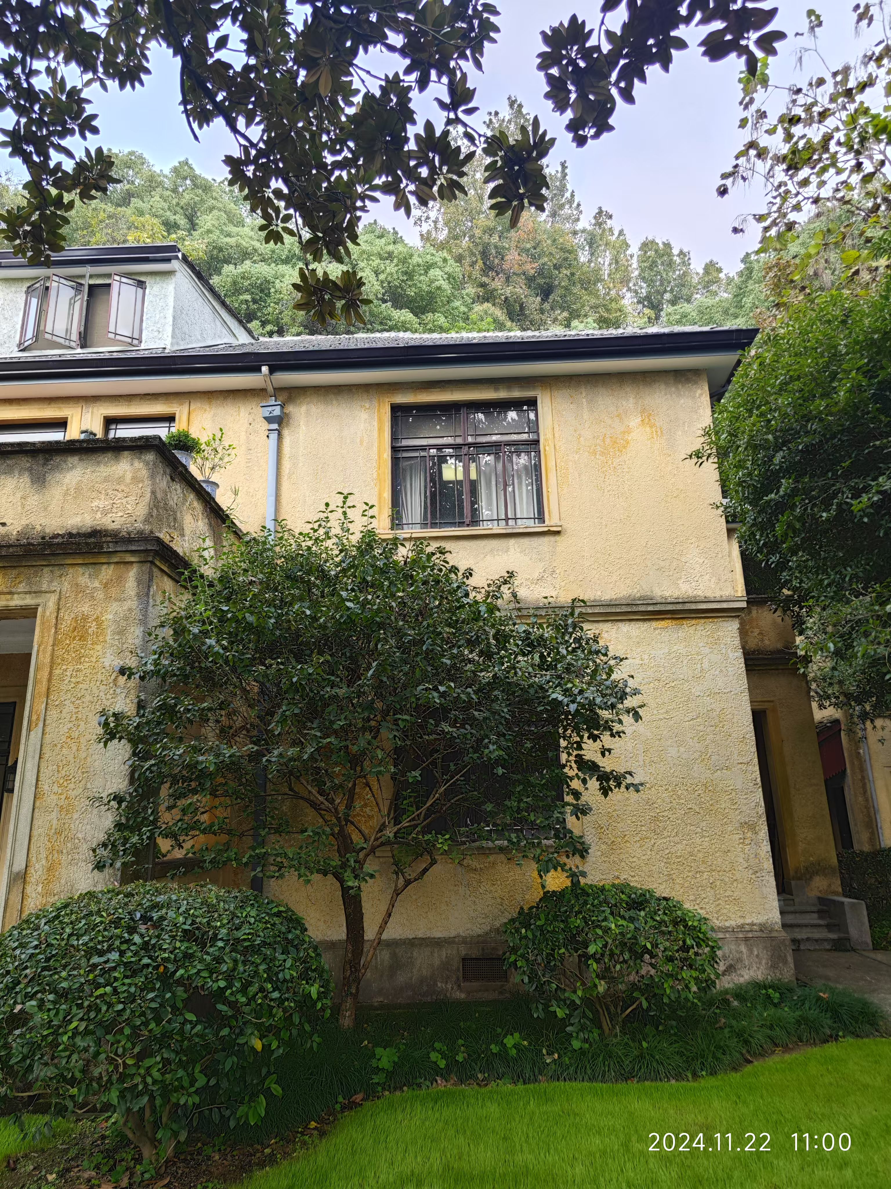 张静江祖孙三代千万富翁与他在杭州西湖旧居的故事