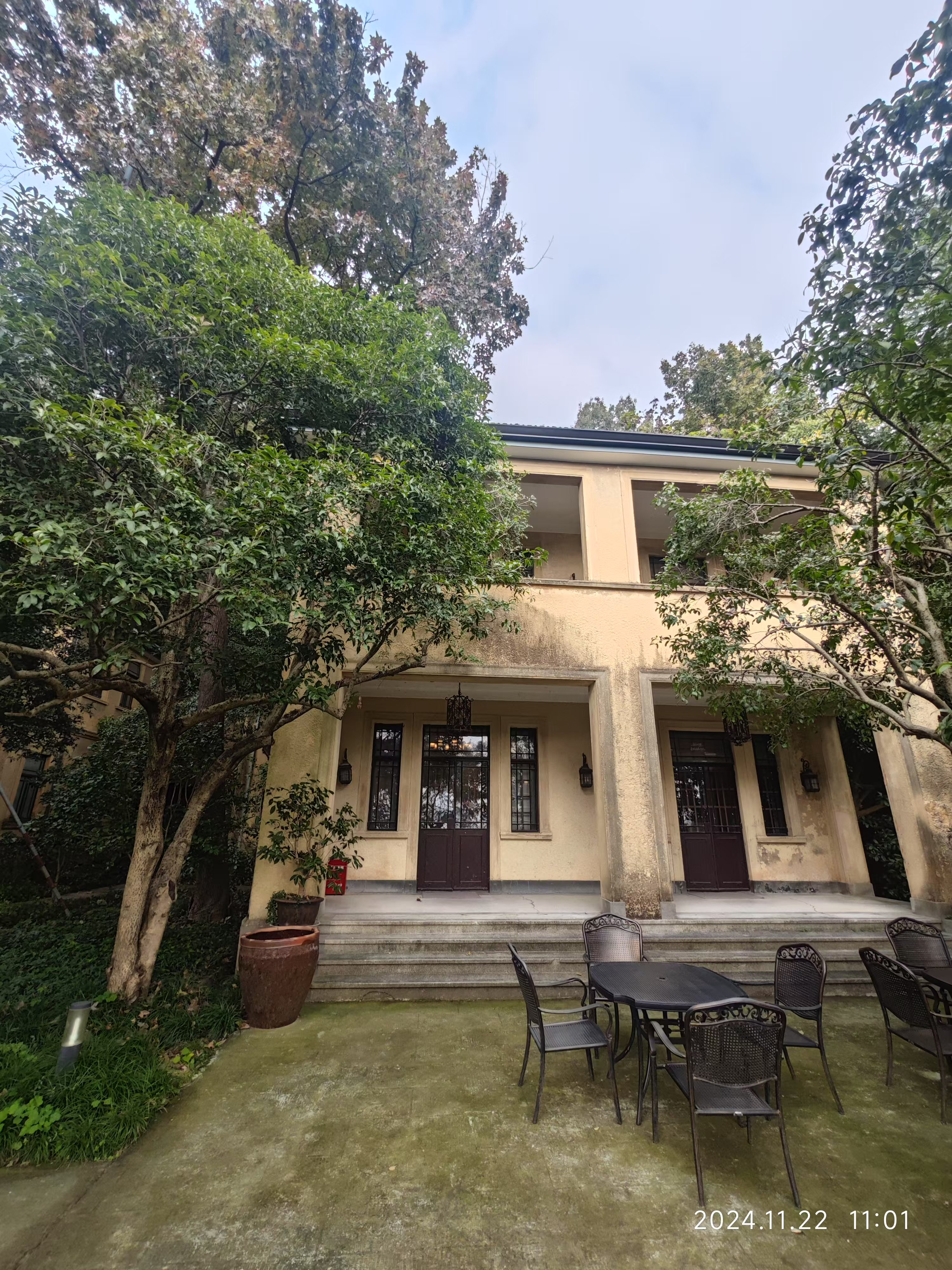 张静江祖孙三代千万富翁与他在杭州西湖旧居的故事