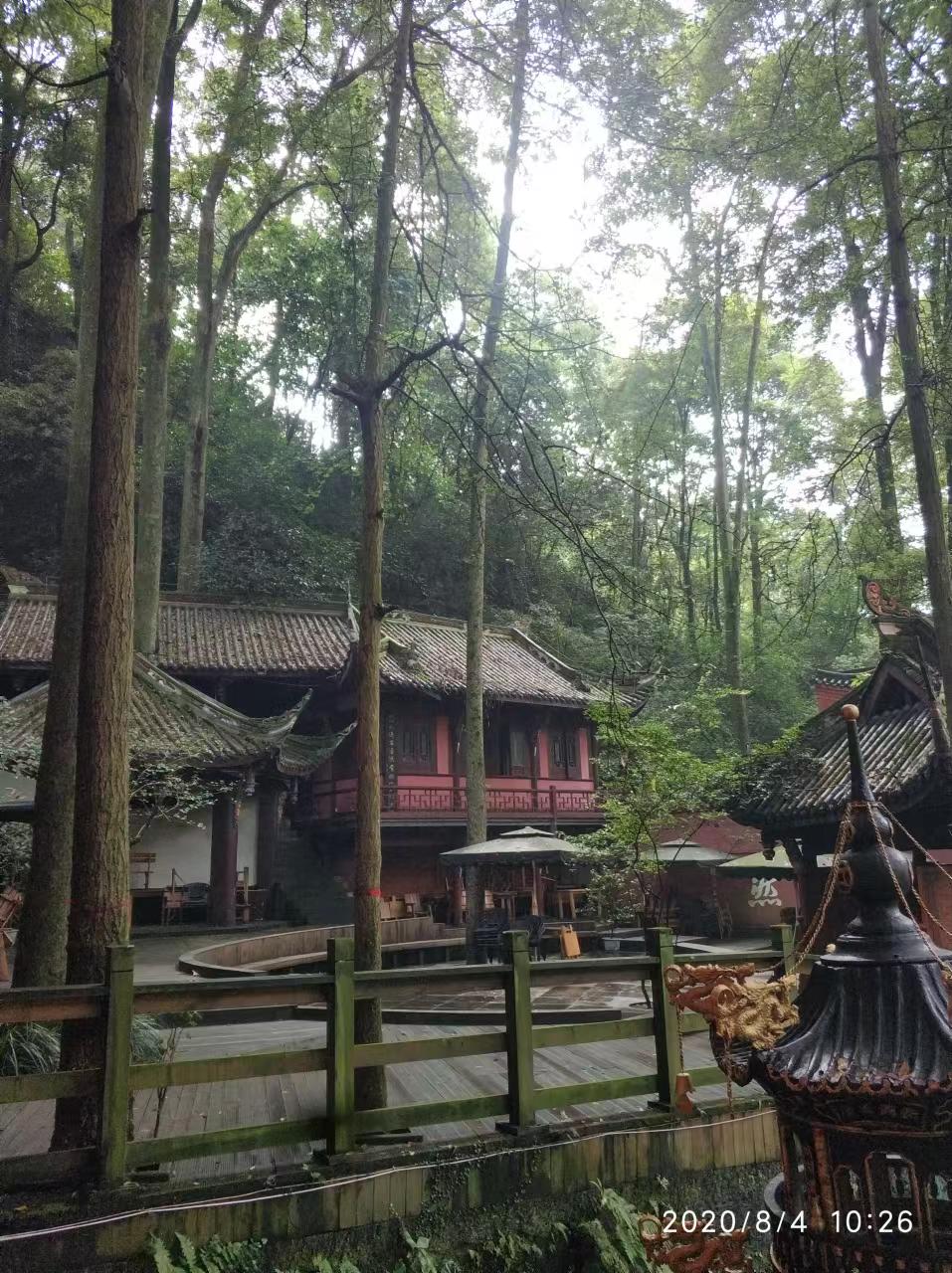 青城前山是青城山风景名胜区的主体,道教文化,文物古迹多集中在栈一