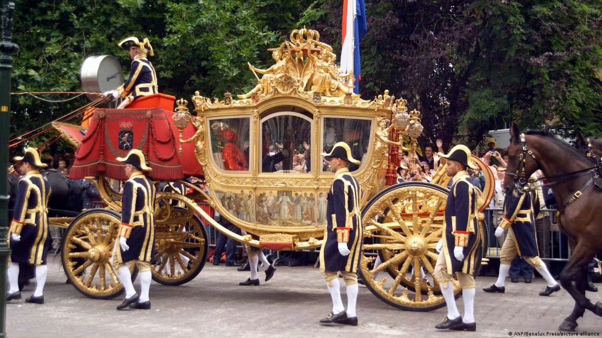 欧洲王室用的皇家马车,看起来好气派!