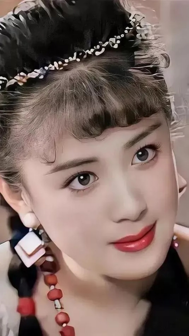 1990年(封神榜)里傅艺伟的苏妲己,永恒的经典形象   在那部经典的老版