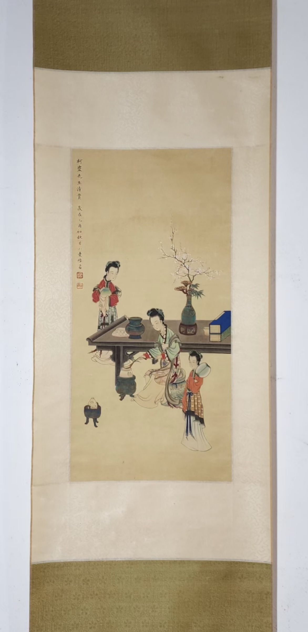 精品收藏 陆小曼 水墨画仕女图立轴 绢画.  画心尺寸:67*32cm.