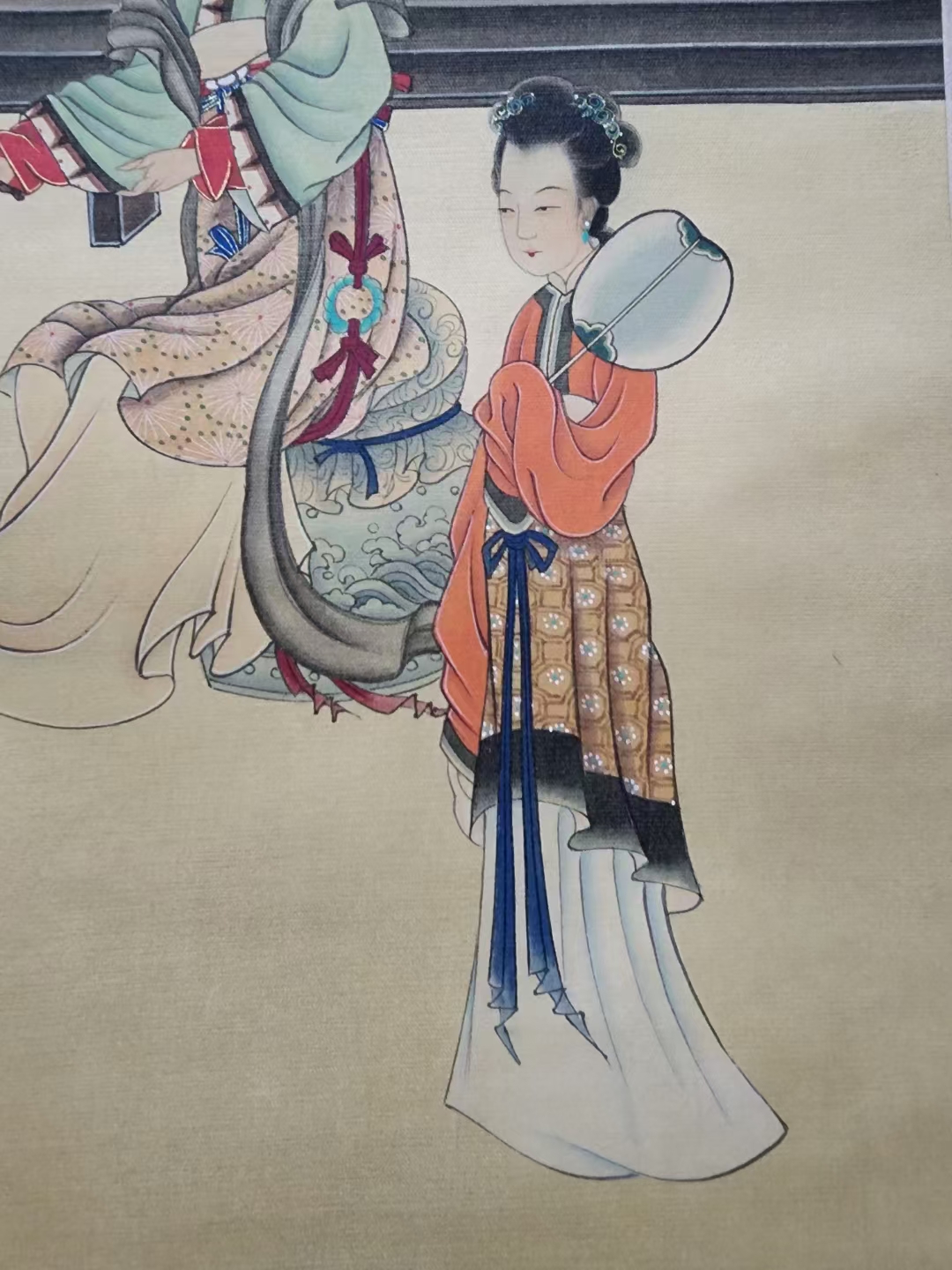 精品收藏 陆小曼 水墨画仕女图立轴 绢画.  画心尺寸:67*32cm.