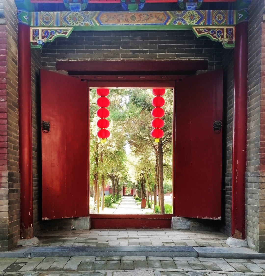 令人沮丧的是,你渐渐发现,你无法让这个世界变得更好