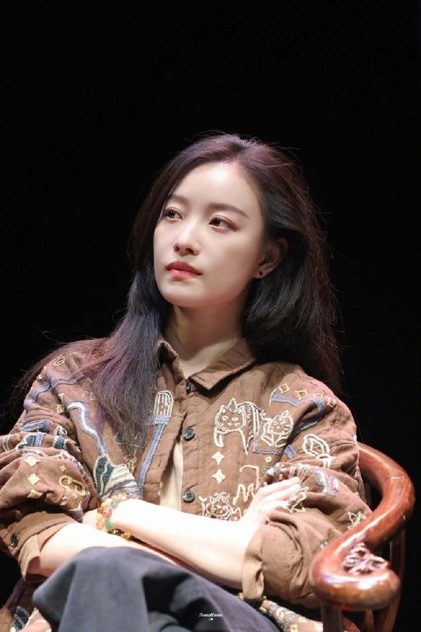 八卦娱乐明星# #倪妮# #平安吉祥过大年