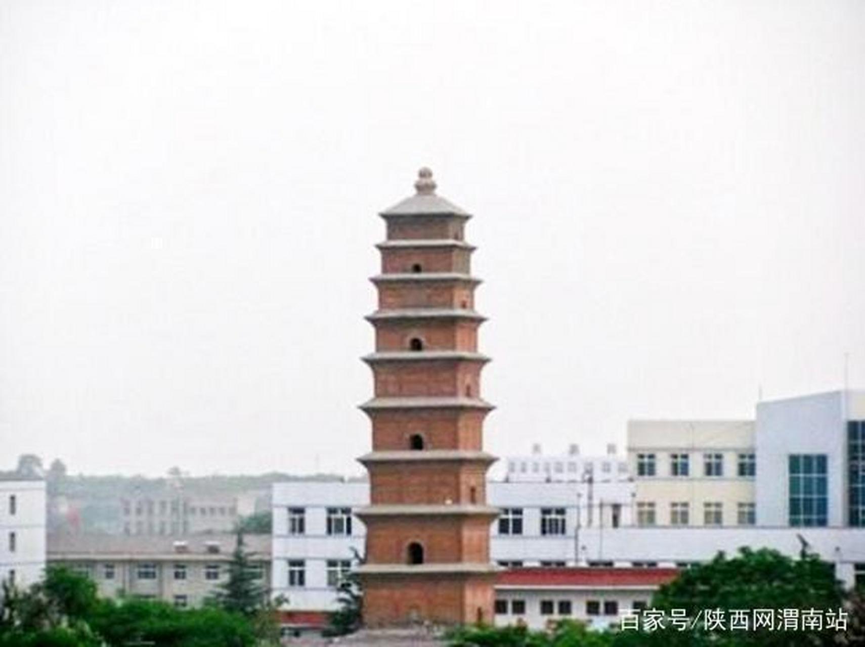 蒲城南塔 南寺宝塔戳破天,塔身精巧又壮观.