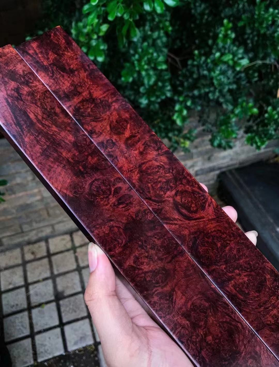 海南黄花梨【镇尺】  满瘤疤全球独宽[旺柴]规格:长39.2宽4.4厚1.