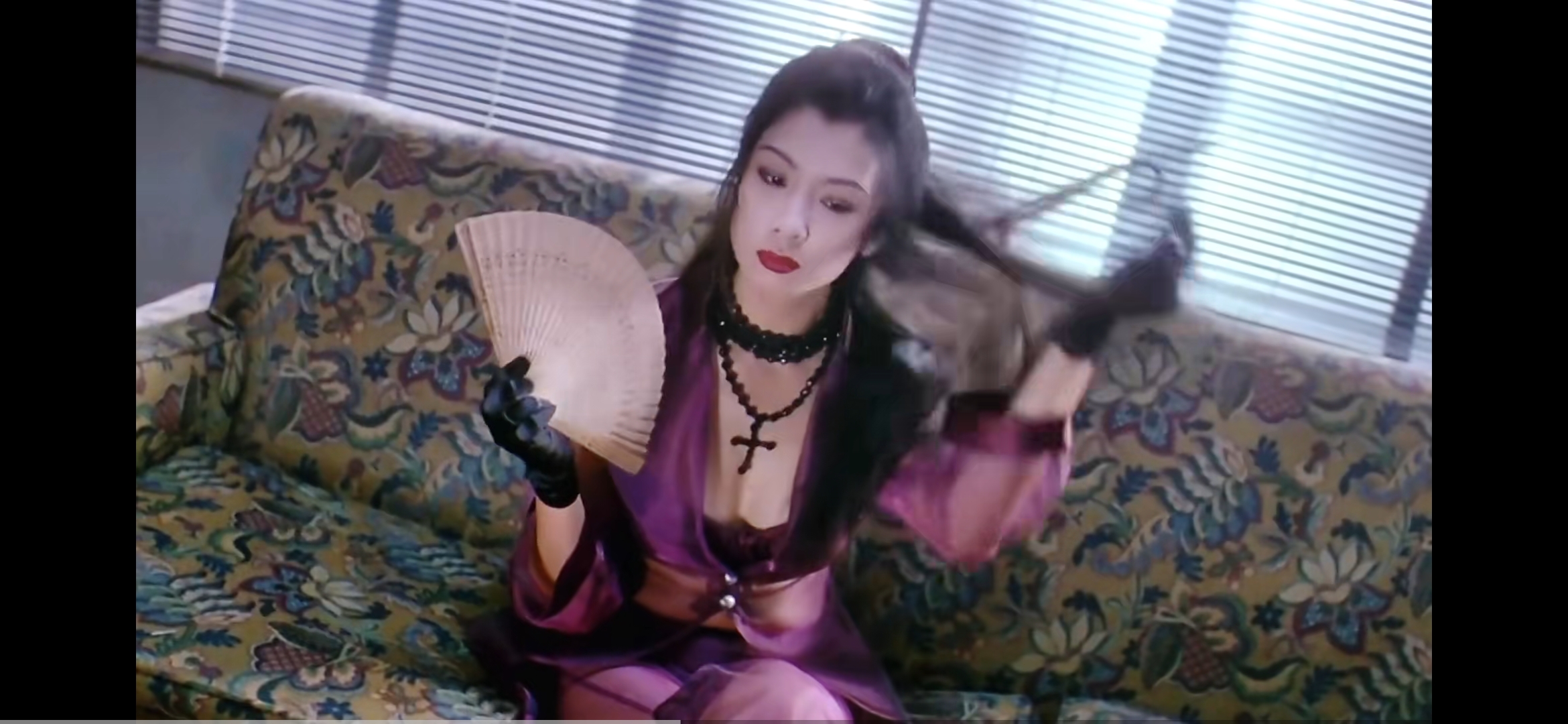 吴家丽《黑豹天下》,妖媚