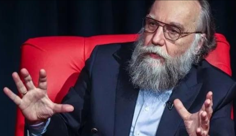 俄罗斯哲学家,国宝级智库亚历山大·杜金:"我刚从中国回来,这趟旅行真